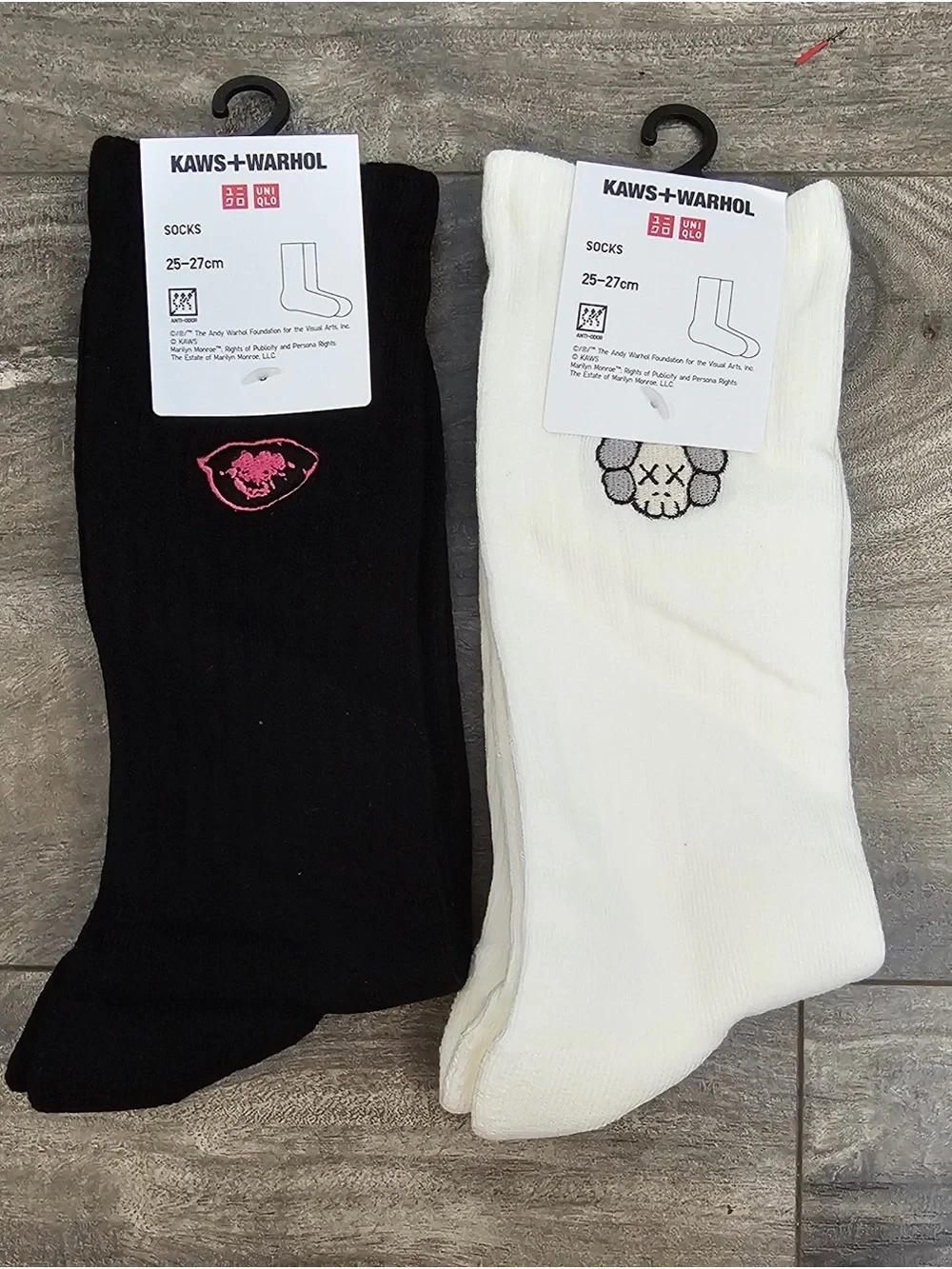 Uniqlo x Kaws x Warhol Socks: Set of 4 (Complete) Black and White Size 8-11 Mens